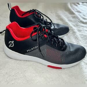 PELOTON Women’s Circuit Runner - size 9.5